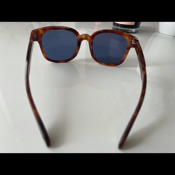 Givenchy Sunglasses - Picture 4 of 5
